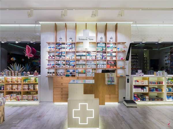 S´ana藥店室內(nèi)設計 6 